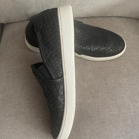 UGG Cas Glitter Trainer for Women -Slip On - Picture 3 of 5